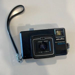 Minolta Autopak 600-x Camera